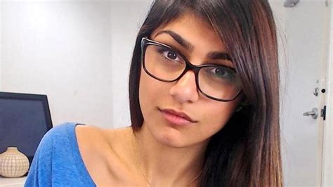 mia klafia porno|Vídeos Pornôs de Mia Khalifa 